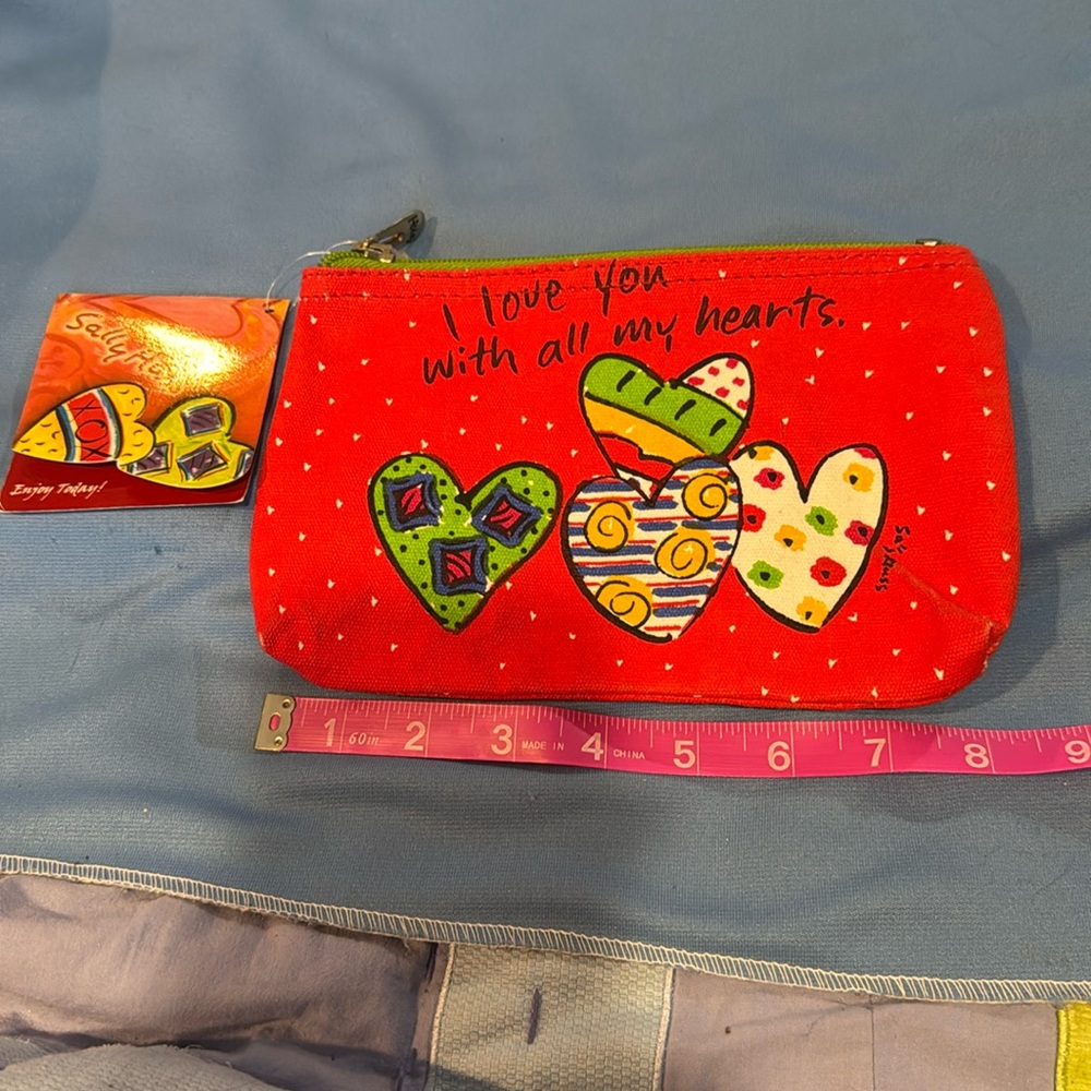 NWT Sally Huss Red Heart Makeup Bag 8.5” x 5.5” Z54